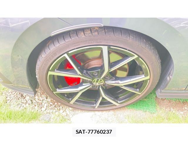 VolksWagen GOLF GTI 2022-12 8564089-9