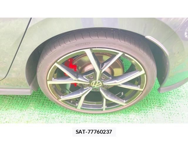 VolksWagen GOLF GTI 2022-12 8564089-10