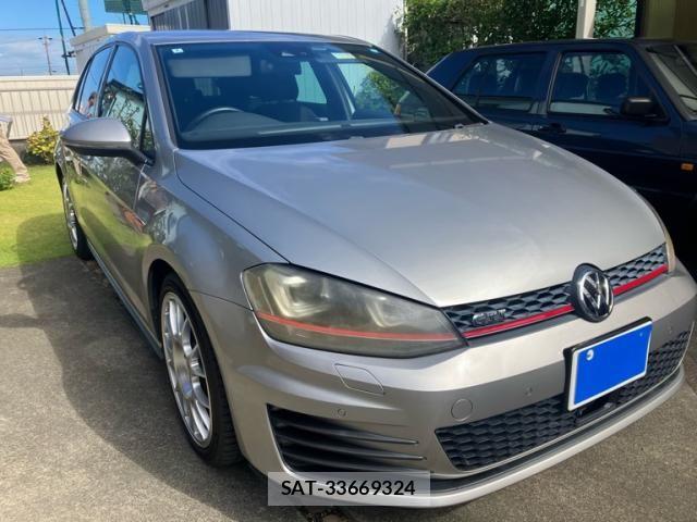 VolksWagen GOLF GTI 2014-02 8564088-3