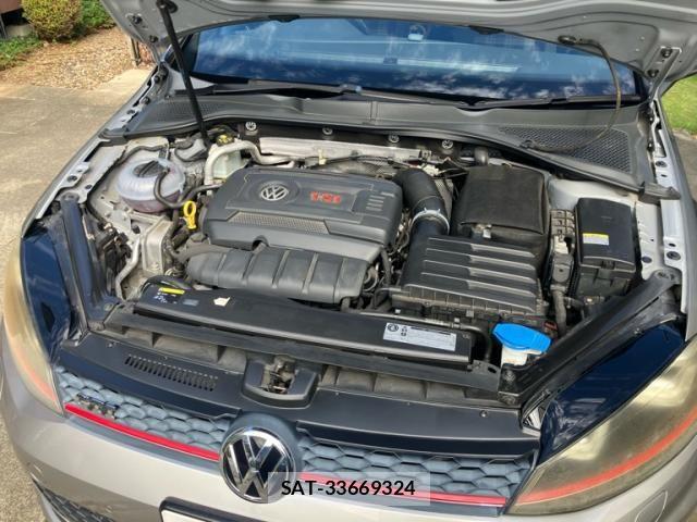 VolksWagen GOLF GTI 2014-02 8564088-8