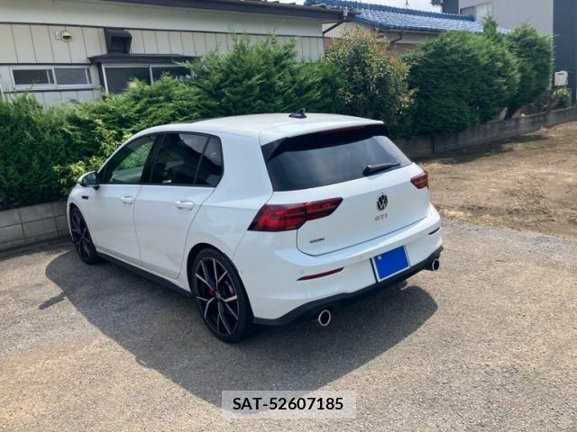 VolksWagen GOLF GTI 2022-06 8564087-3