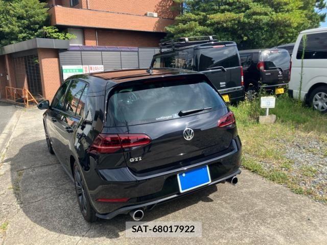 VolksWagen GOLF GTI 2018-09 8629733-3