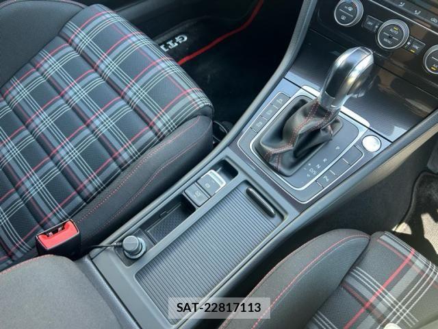 VolksWagen GOLF GTI 2016-07 8629734-18