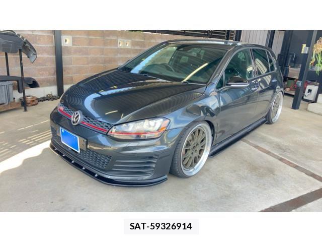 VolksWagen GOLF GTI 2014-10 8629742-2
