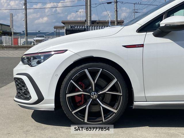 VolksWagen GOLF GTI 2022-11 8667139-7
