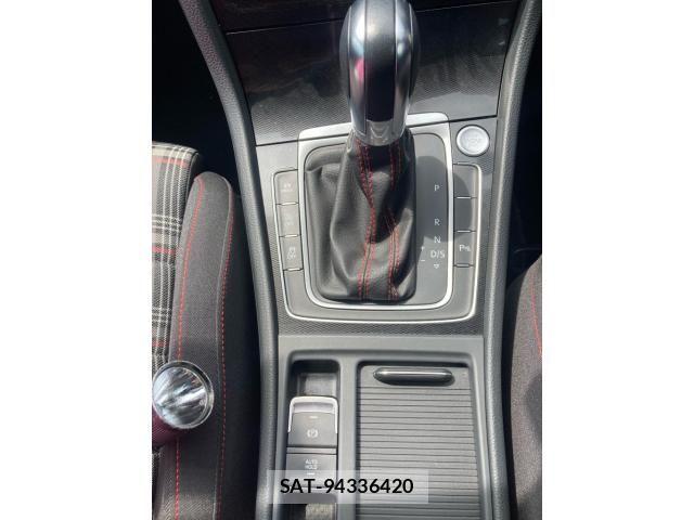 VolksWagen GOLF GTI 2015-03 8662407-21