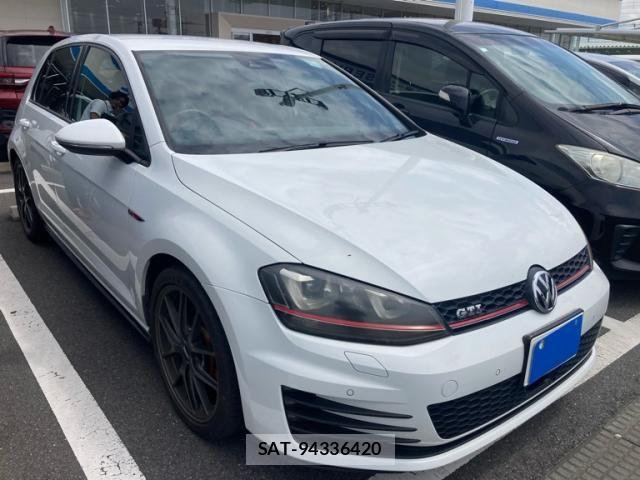 VolksWagen GOLF GTI 2015-03 8662407-2