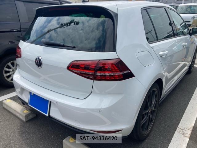 VolksWagen GOLF GTI 2015-03 8662407-4