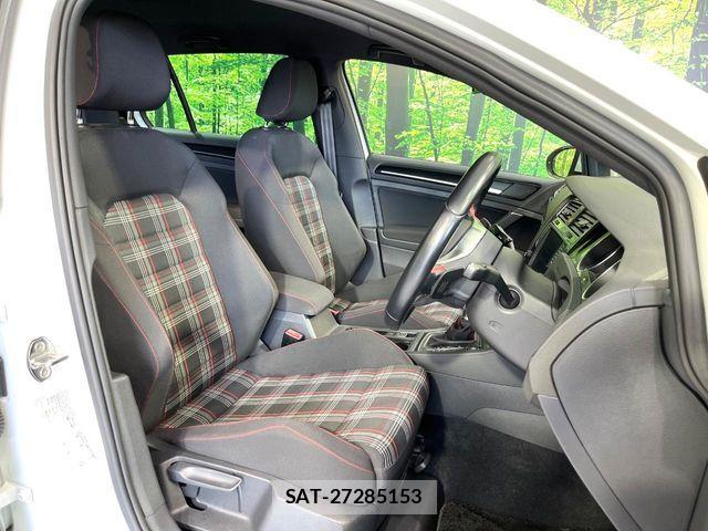 VolksWagen GOLF GTI 2015-02 8667140-7