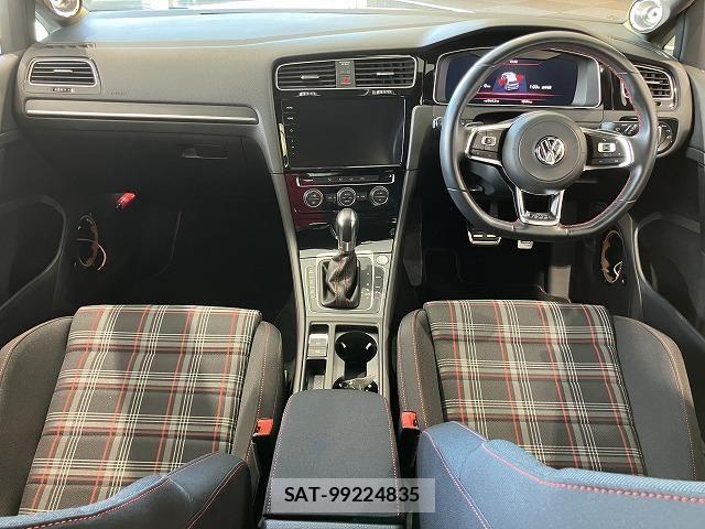 VolksWagen GOLF GTI 2019-02 8662406-1