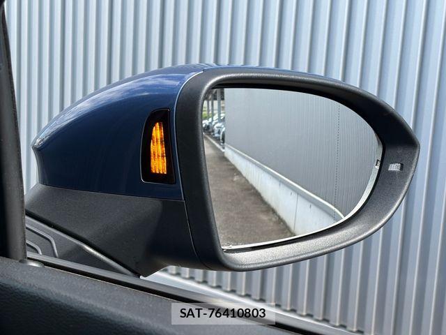 VolksWagen GOLF GTI 2025-01 8882968-11