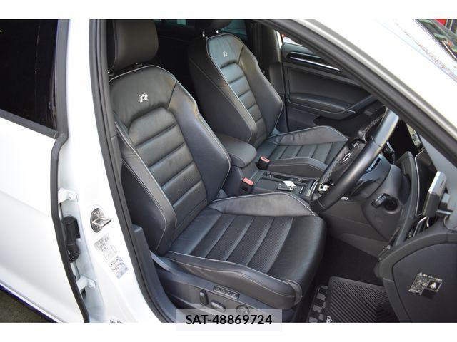 VolksWagen GOLF R 2018-05 495070-20