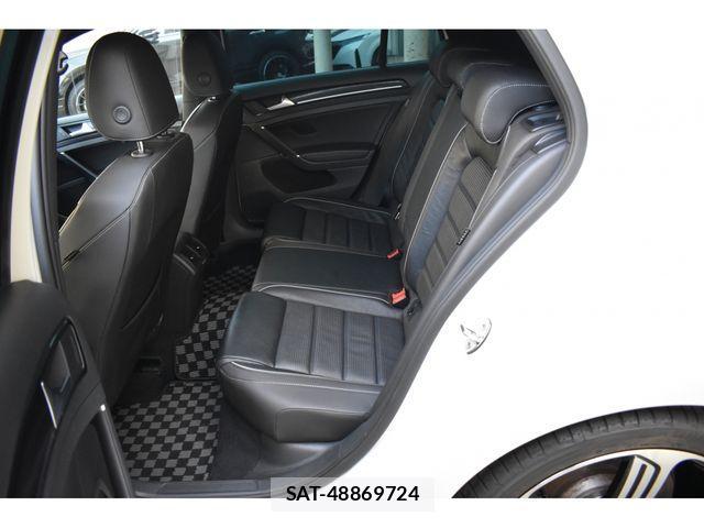 VolksWagen GOLF R 2018-05 495070-22