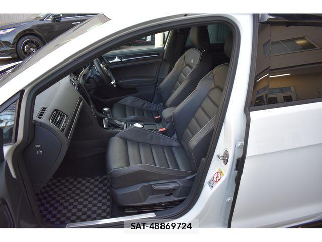 VolksWagen GOLF R 2018-05 495070-23