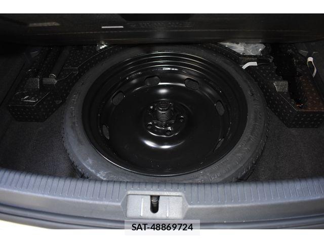 VolksWagen GOLF R 2018-05 495070-25