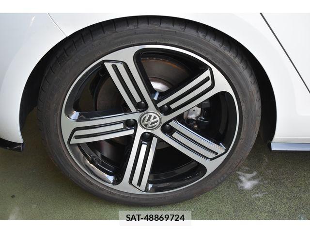 VolksWagen GOLF R 2018-05 495070-28