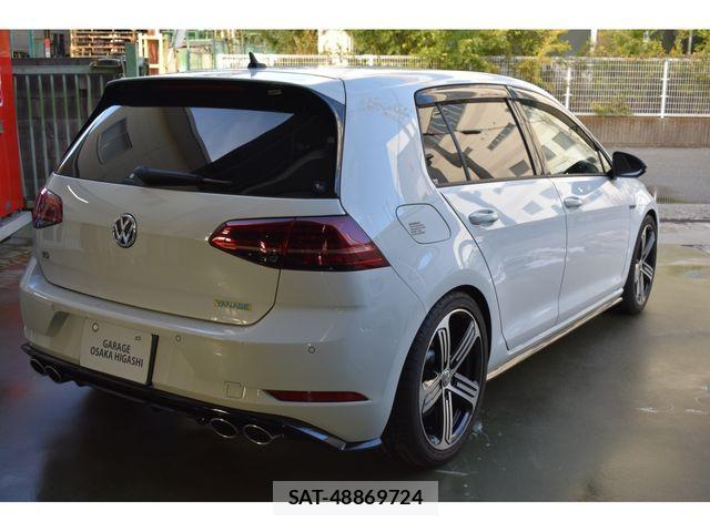 VolksWagen GOLF R 2018-05 495070-5