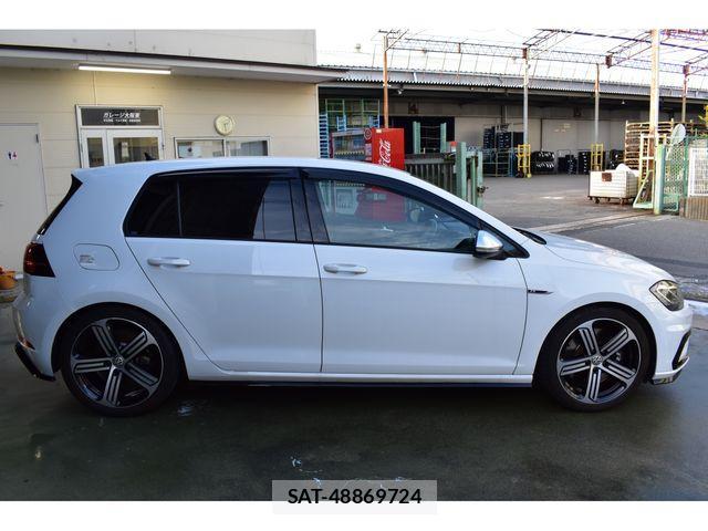 VolksWagen GOLF R 2018-05 495070-6