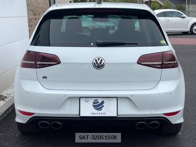 VolksWagen GOLF R 2014-08 876226-14