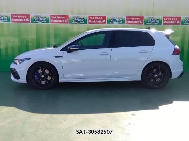 VolksWagen GOLF R 2023-08 2355661-1