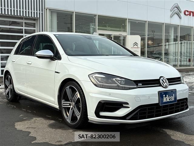 VolksWagen GOLF R 2017-06 3911238-2