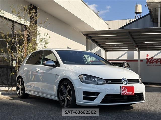 VolksWagen GOLF R 2014-08 6023089-1