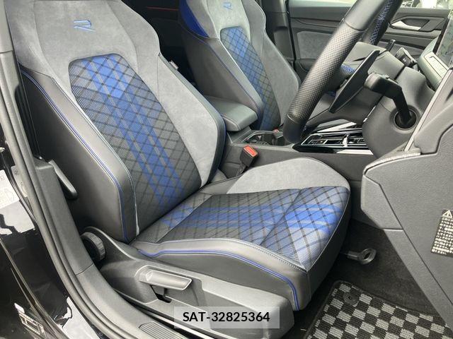 VolksWagen GOLF R 2023-08 6221171-10