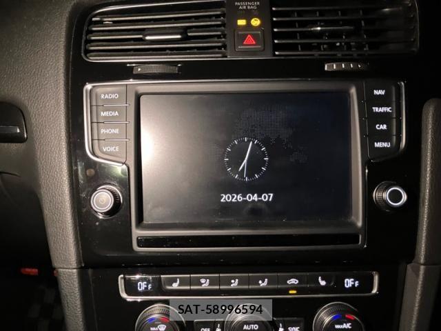 VolksWagen GOLF R 2014-09 6307269-23