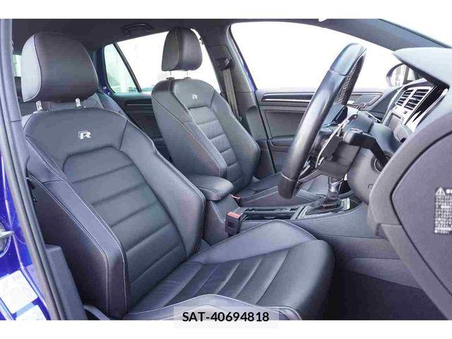 VolksWagen GOLF R 2015-09 6615694-16