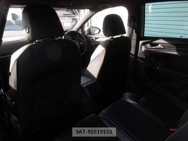 VolksWagen GOLF R 2018-12 6674143-13