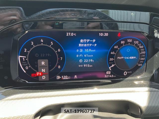 VolksWagen GOLF R 2022-11 6915362-18