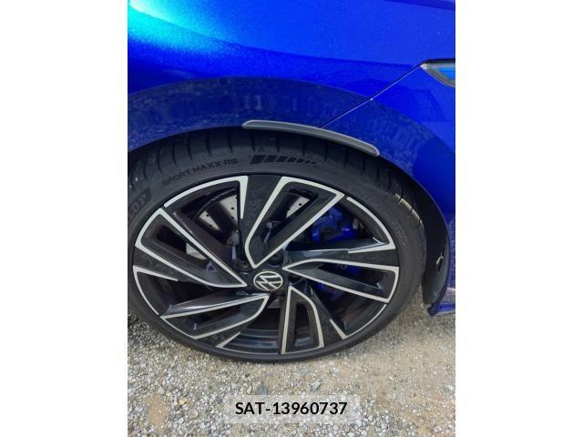 VolksWagen GOLF R 2022-11 6915362-5