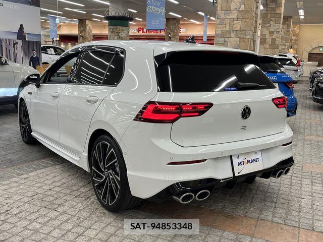 VolksWagen GOLF R 2022-10 7227096-9