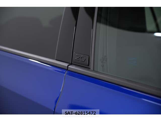 VolksWagen GOLF R 2023-10 7360469-1