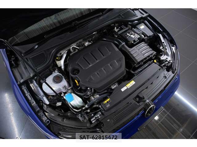VolksWagen GOLF R 2023-10 7360469-4