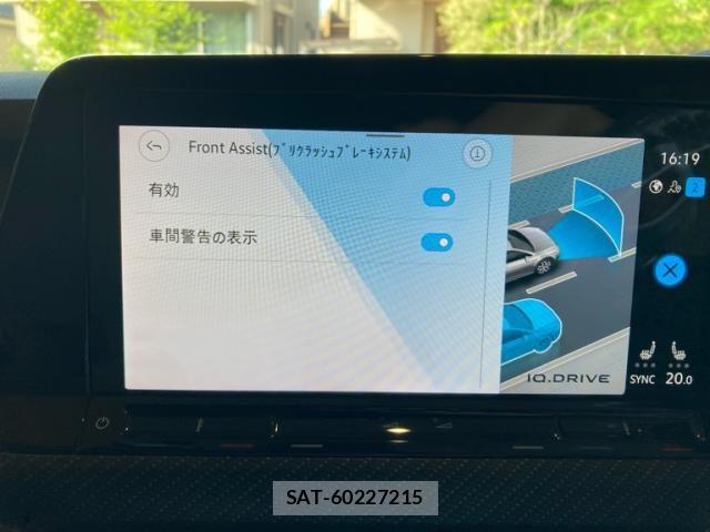 VolksWagen GOLF R 2023-12 7360471-24