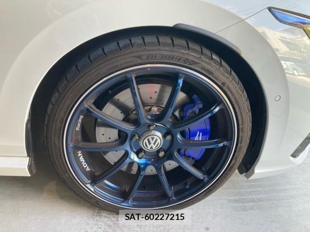 VolksWagen GOLF R 2023-12 7360471-5