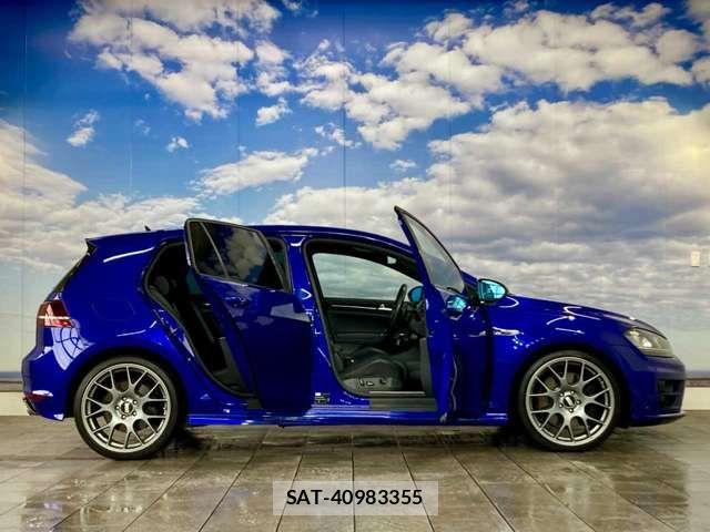VolksWagen GOLF R 2014-11 7621329-16