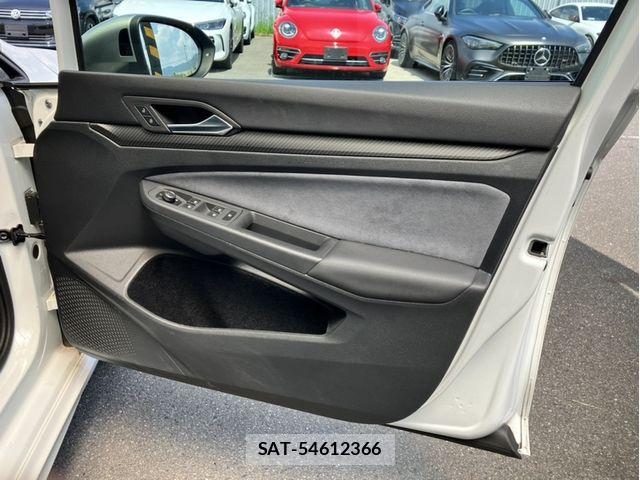 VolksWagen GOLF R 2024-01 7790499-10