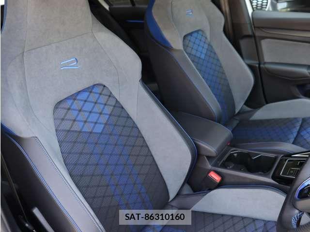 VolksWagen GOLF R 2022-11 7880477-9