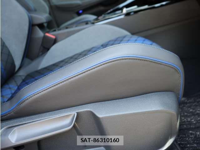 VolksWagen GOLF R 2022-11 7880477-14