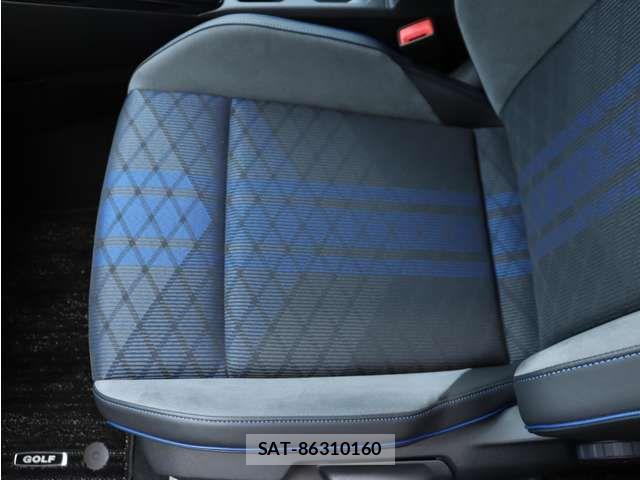 VolksWagen GOLF R 2022-11 7880477-15