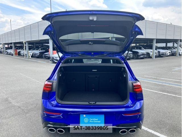 VolksWagen GOLF R 2022-10 8076134-14