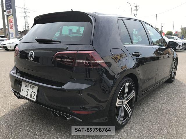 VolksWagen GOLF R 2014-03 8102707-2