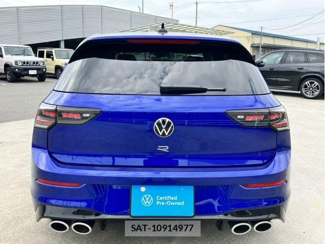 VolksWagen GOLF R 2025-06 8102703-12