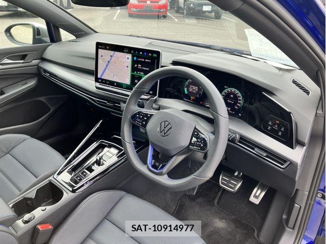 VolksWagen GOLF R 2025-06 8102703-1