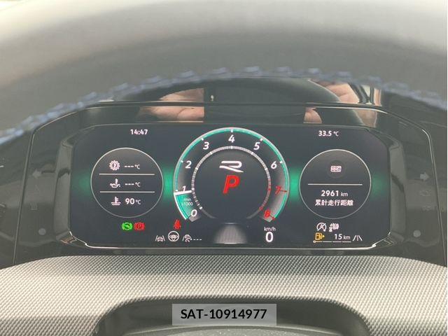 VolksWagen GOLF R 2025-06 8102703-6