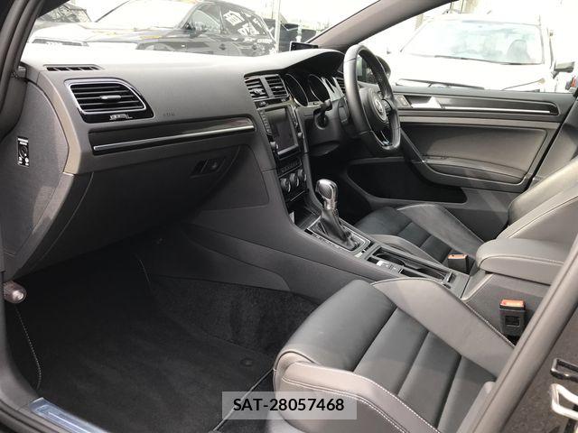 VolksWagen GOLF R 2014-03 8132993-11
