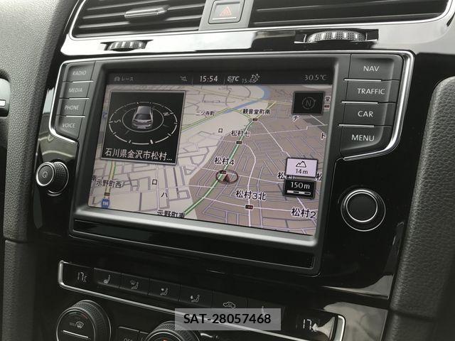 VolksWagen GOLF R 2014-03 8132993-16