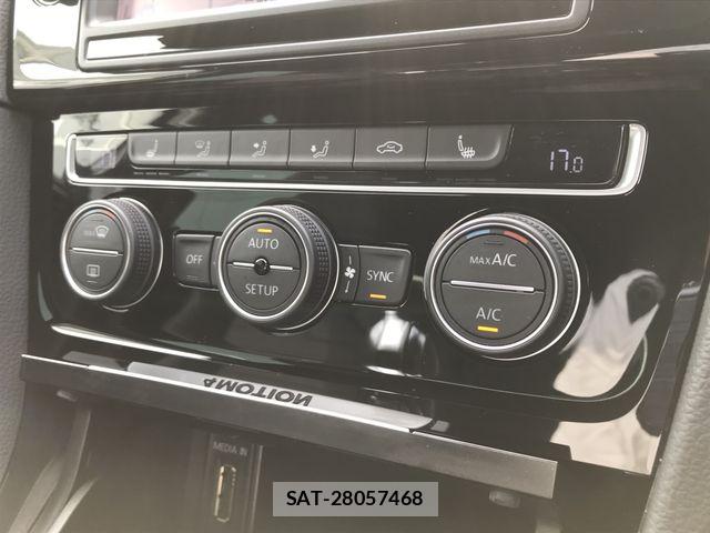 VolksWagen GOLF R 2014-03 8132993-18